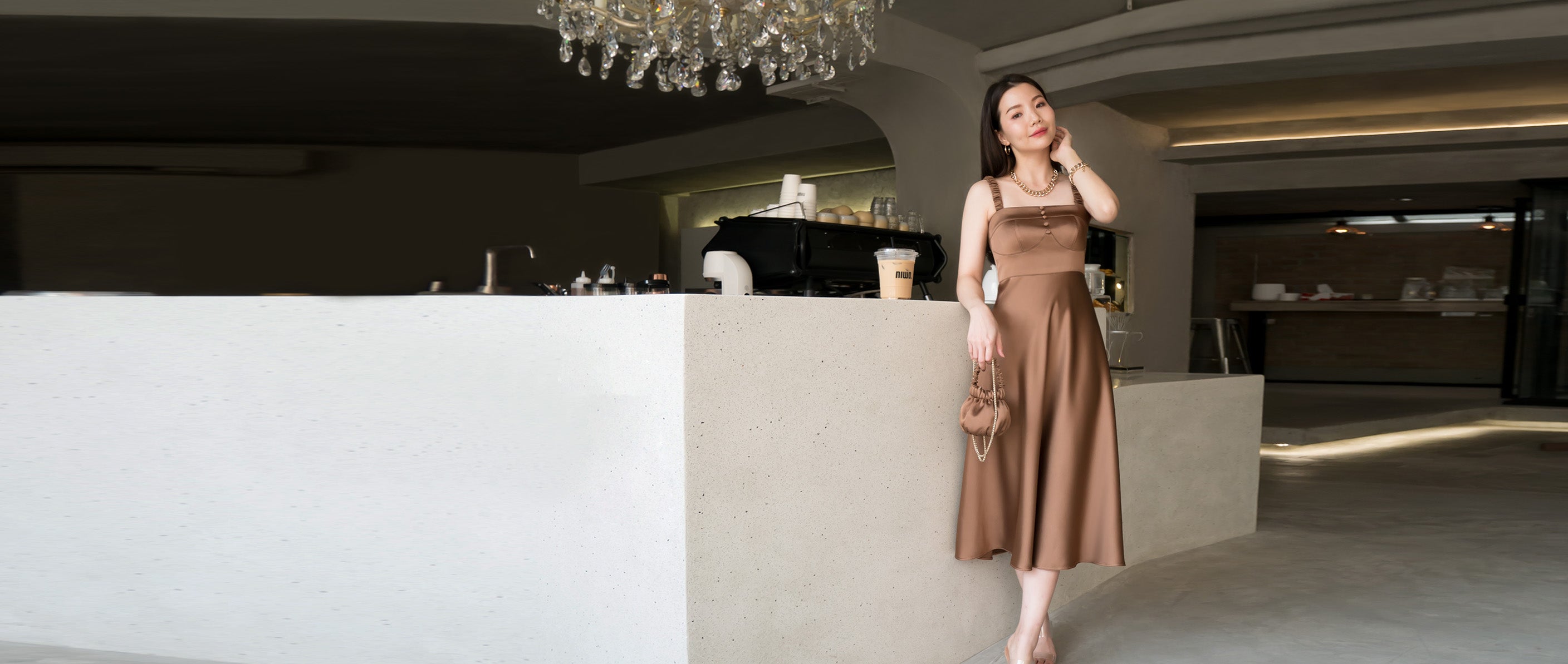 model in brown ready to wear summer dress